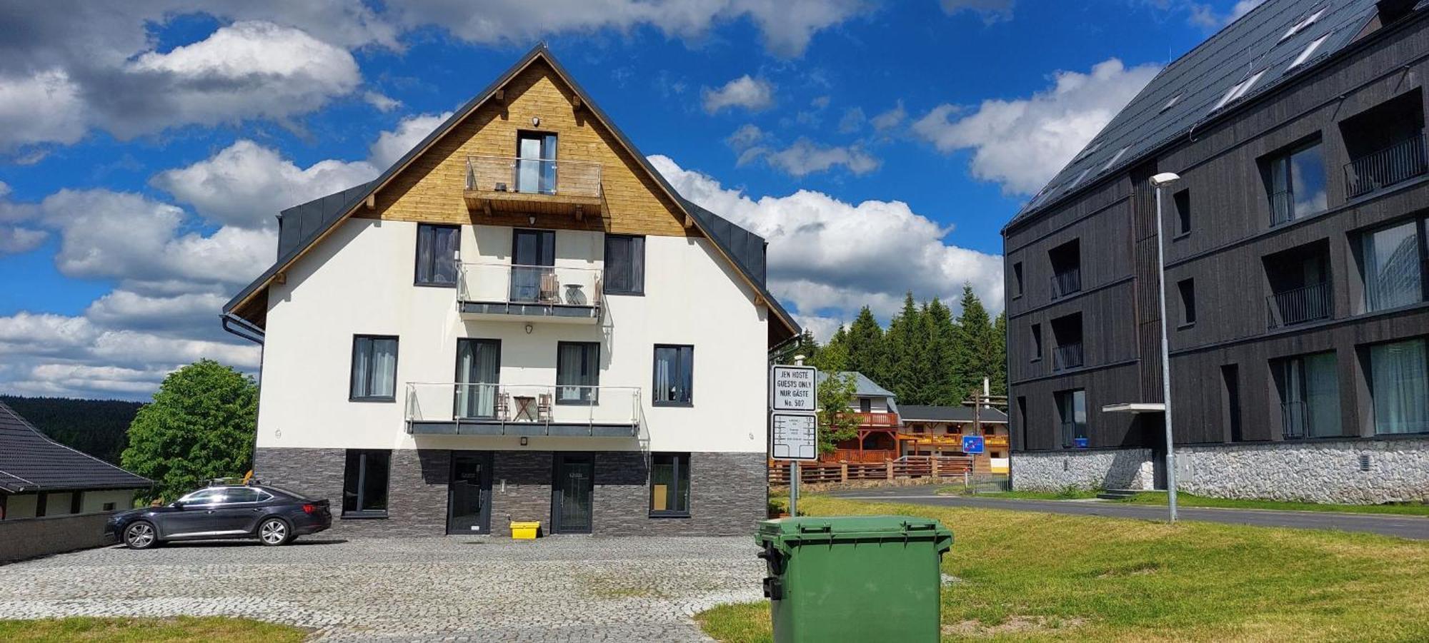Apartman Ski Plesivec Abertamy Buitenkant foto